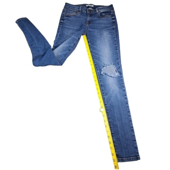 Refuge Women's‎ Denim Distressed Blue Jeans Skinny Size 4 - Picture 7 of 12